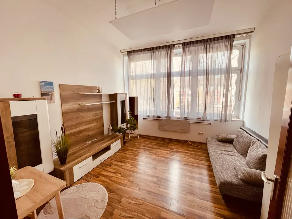 2 Zimmer Wohnung mit 35 m² in Duisburg – Bild 2