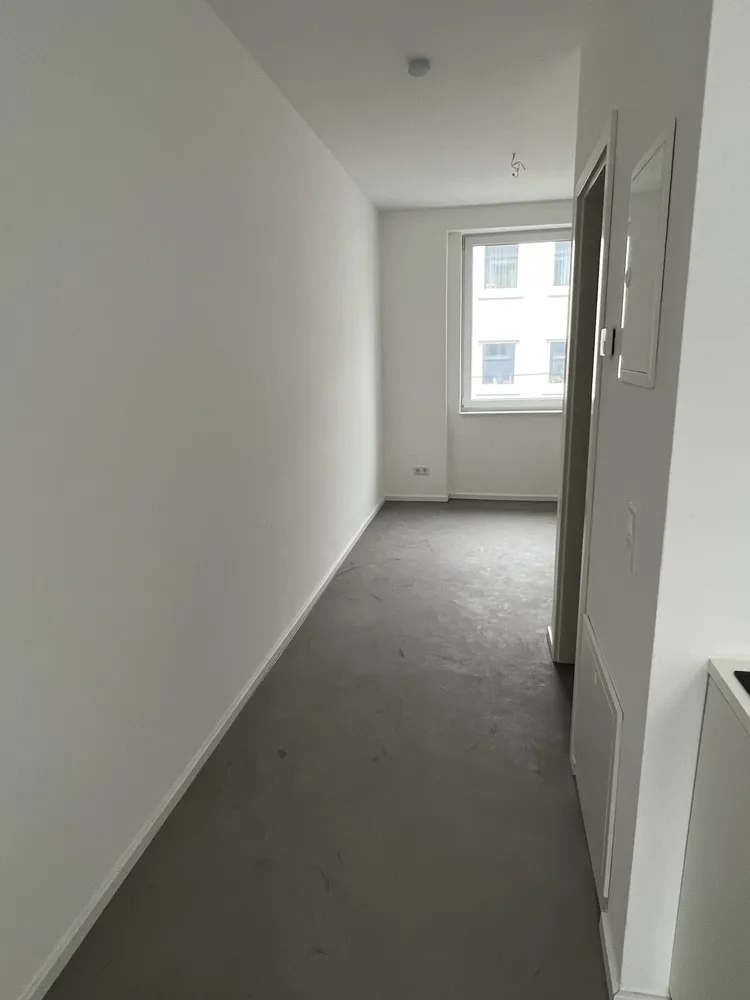 1 room apartment with 35 m² in Wuppertal – Photo 2