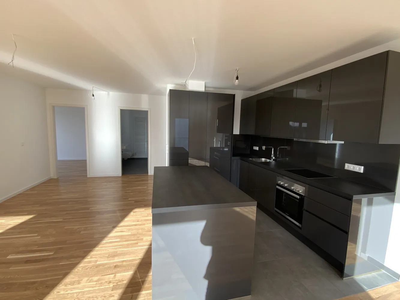 4 Zimmer Wohnung mit 168 m² in Frankfurt am Main – Bild 3