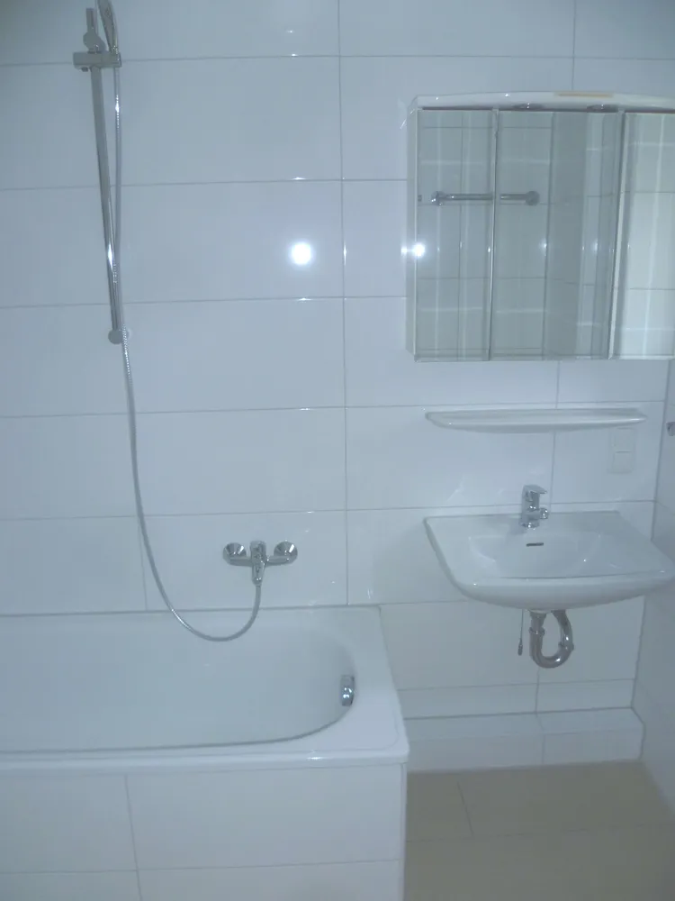 3 Zimmer Wohnung mit 87 m² in Wiesbaden – Bild 7