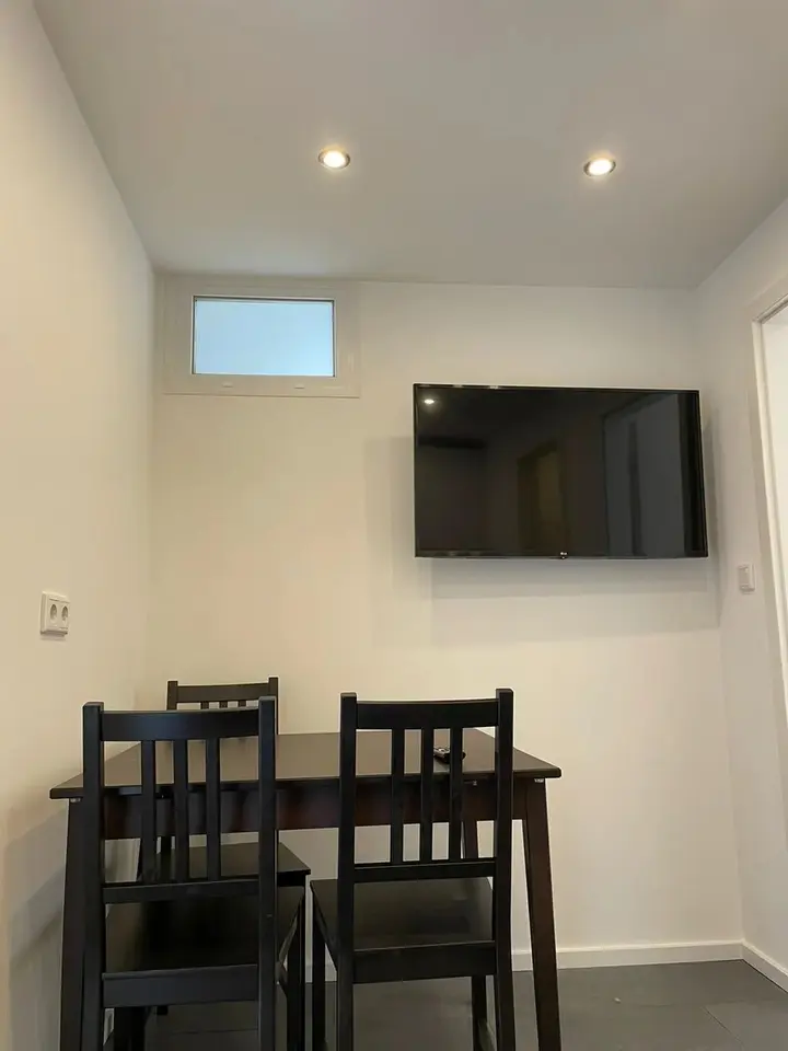2 Zimmer Wohnung mit 12 m² in München – Bild 6