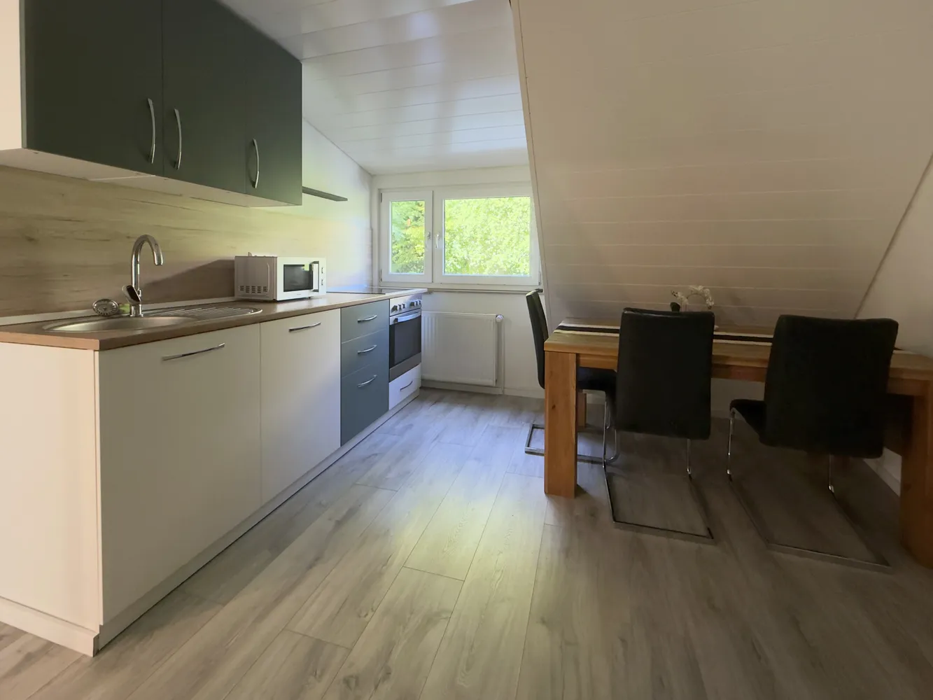 3 Zimmer Wohnung mit 100 m² in Stuttgart – Bild 8