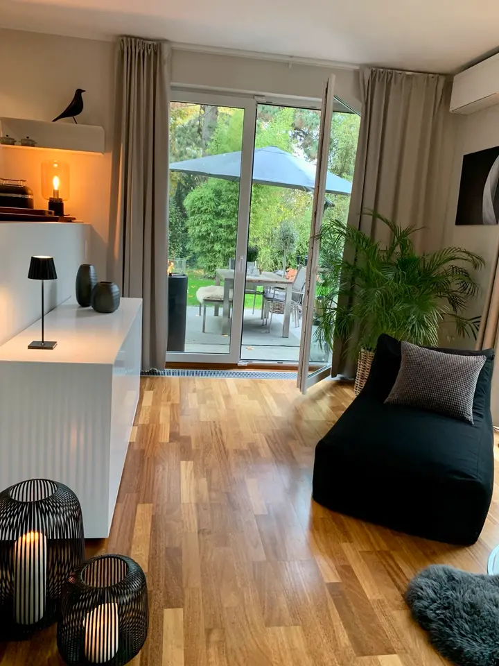 WG-Zimmer mit 80 m² in Wiesbaden – Bild 1