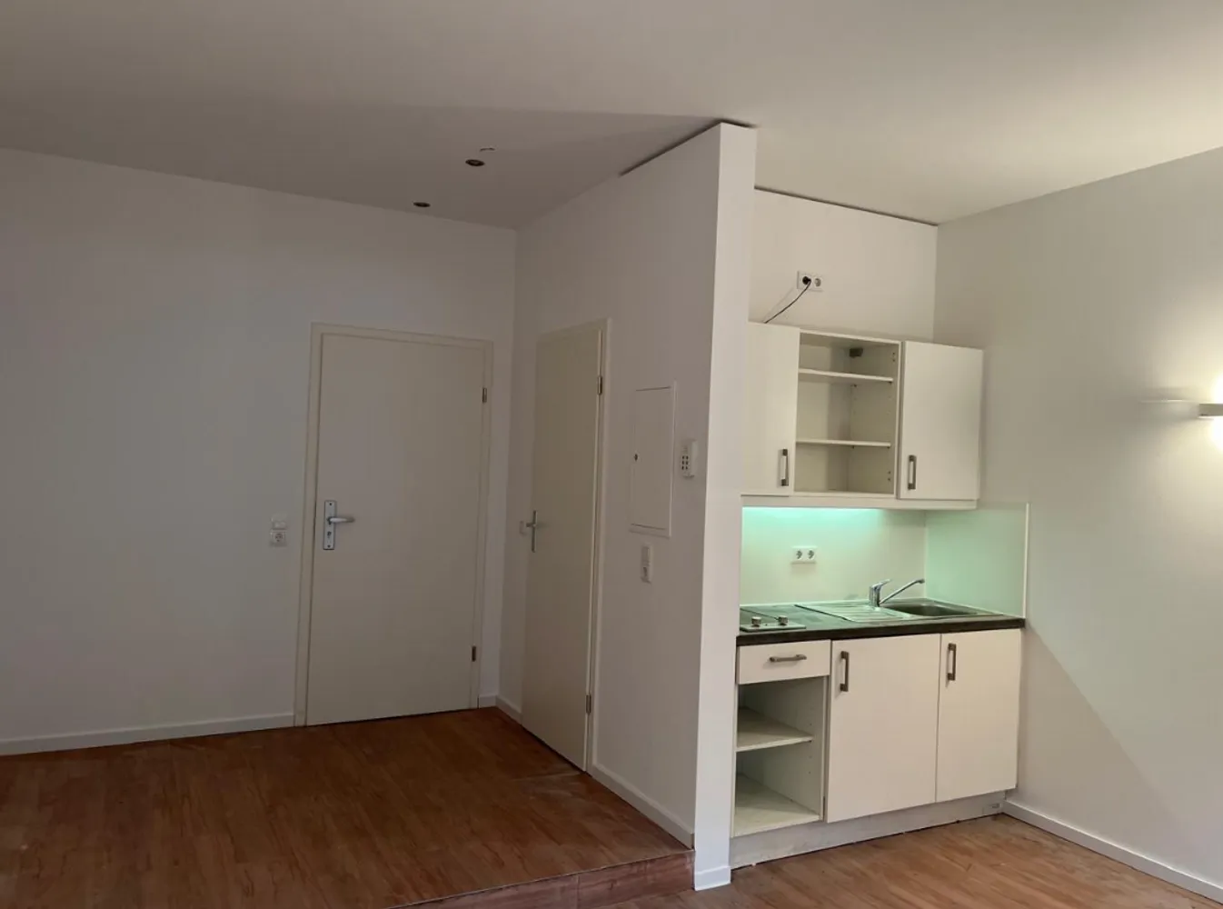 1 Zimmer Wohnung mit 31 m² in Köln – Bild 2