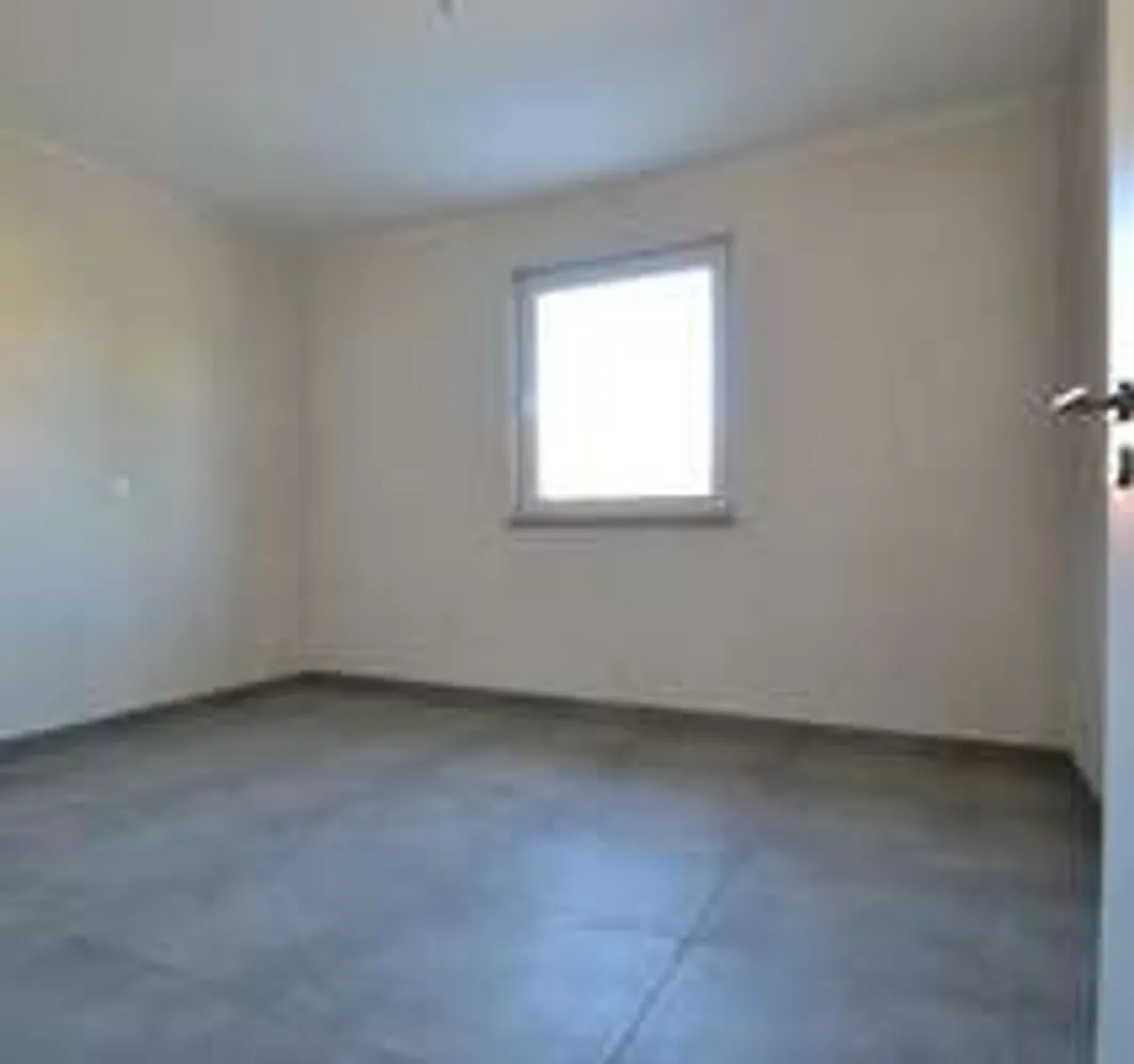 2 Zimmer Wohnung mit 67 m² in Köln – Bild 2