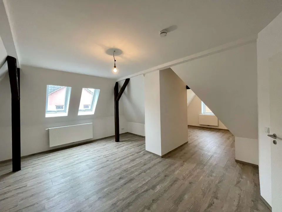4 Zimmer Wohnung mit 140 m² in Quedlinburg – Bild 1