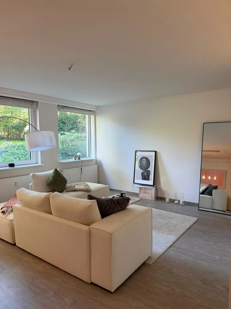 2 Zimmer Wohnung mit 105 m² in Frankfurt am Main – Bild 1