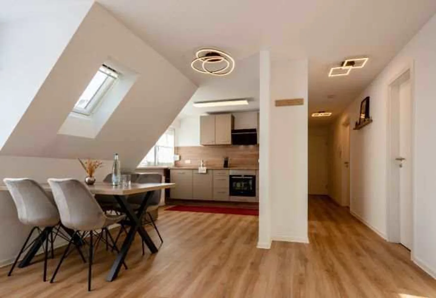3 Zimmer Wohnung mit 68 m² in Stuttgart – Bild 1