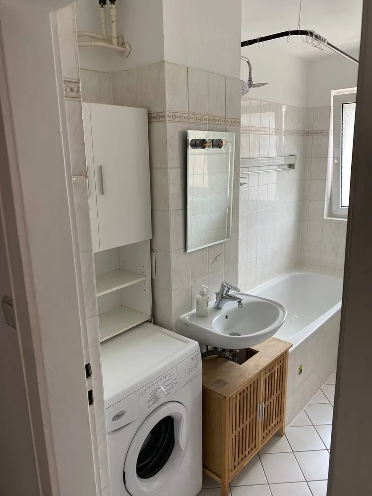 2 Zimmer Wohnung mit 50 m² in Berlin – Bild 6
