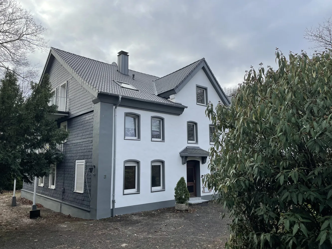 4 Zimmer Wohnung mit 104 m² in Siegen – Bild 1