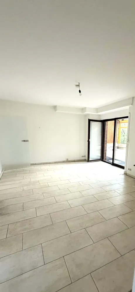 4 Zimmer Wohnung mit 180 m² in Frankfurt am Main – Bild 12