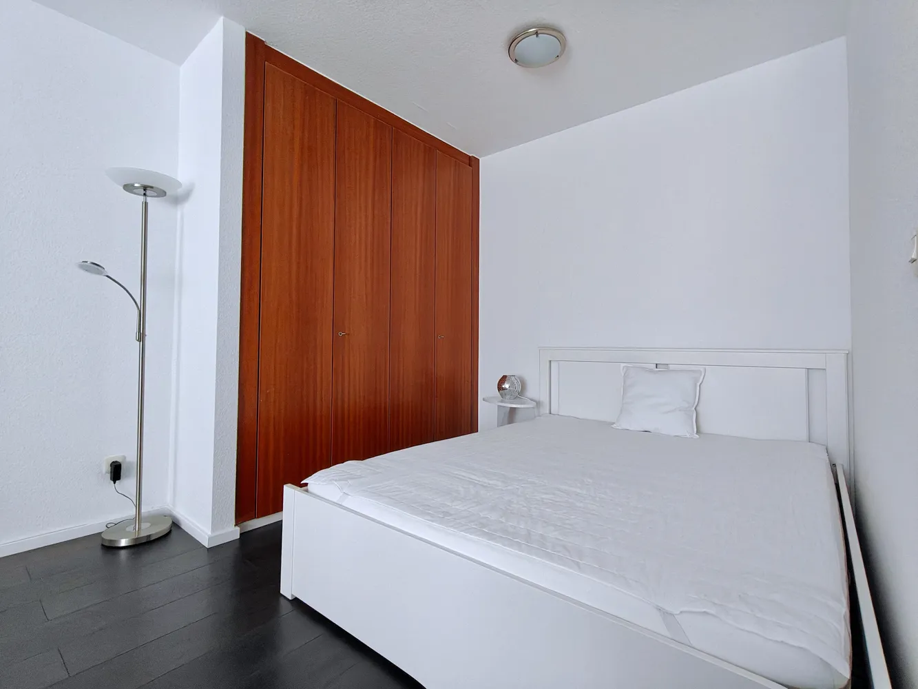 1 Zimmer Wohnung mit 36 m² in Köln – Bild 9