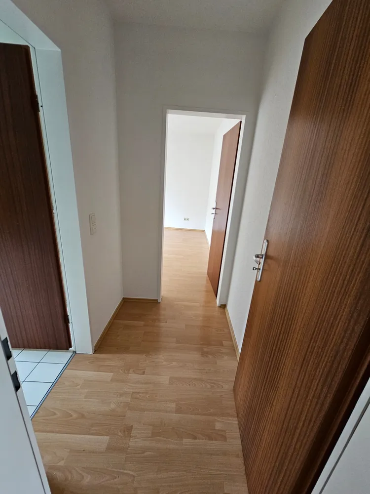 2 Zimmer Wohnung mit 67 m² in Hannover – Bild 2