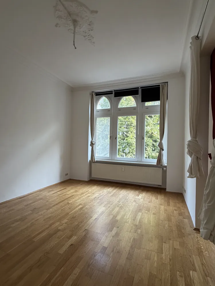 2 room apartment with 70 m² in Cologne – Photo 7