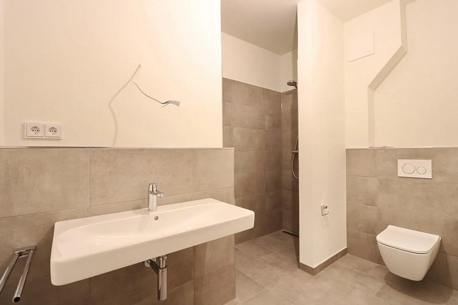 2 Zimmer Wohnung mit 84 m² in Hamburg – Bild 9