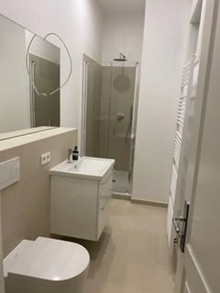 2 Zimmer Wohnung mit 88 m² in Frankfurt am Main – Bild 3