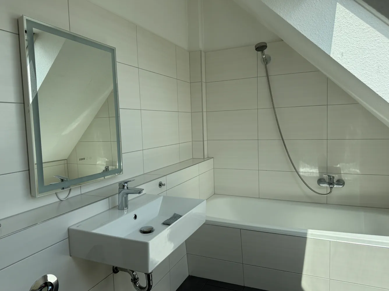2 Zimmer Wohnung mit 57 m² in Erfurt – Bild 3