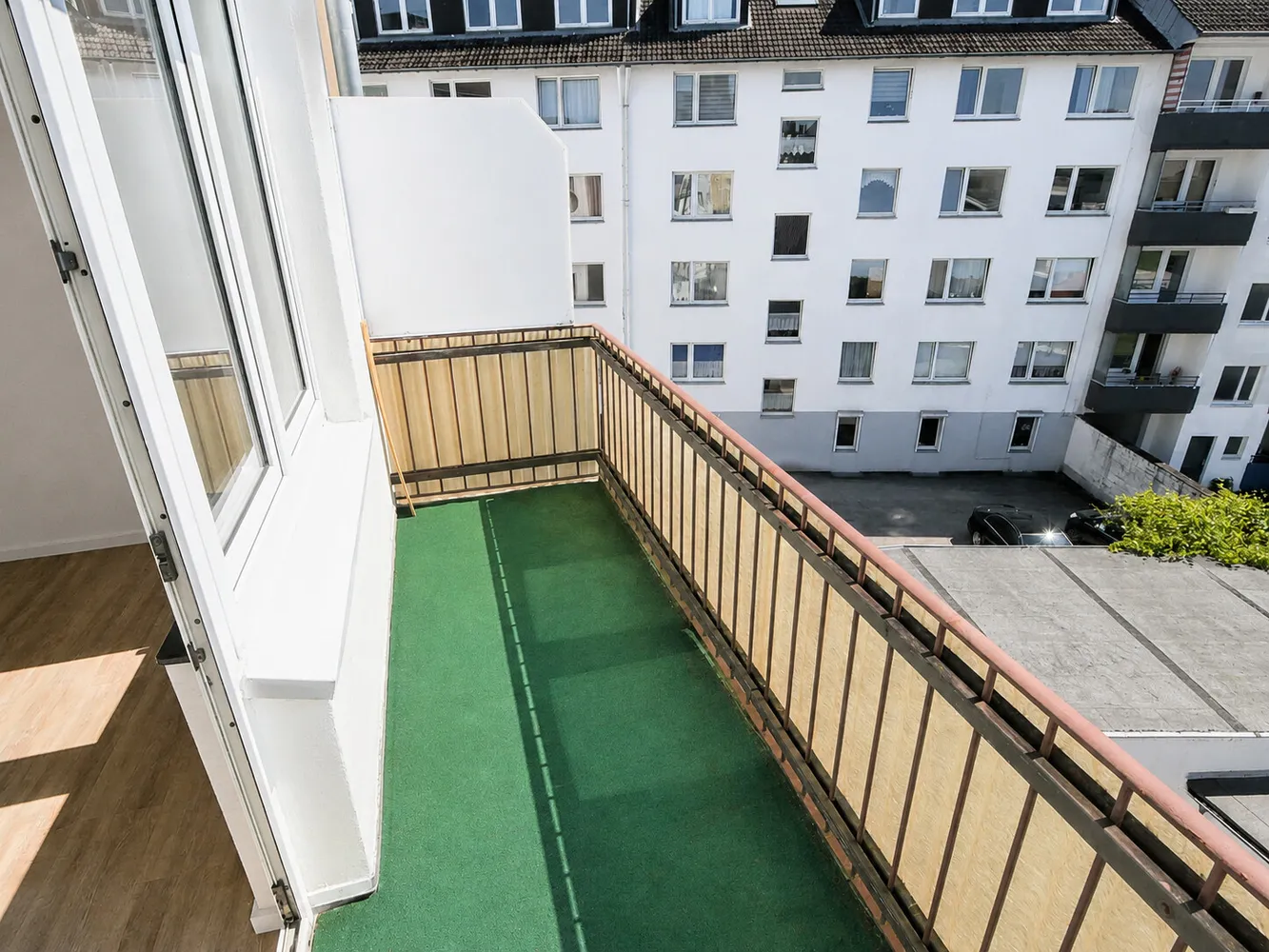 2 Zimmer Wohnung mit 66 m² in Aachen – Bild 2