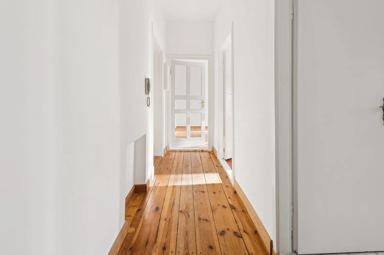 2 Zimmer Wohnung mit 55 m² in Berlin – Bild 1