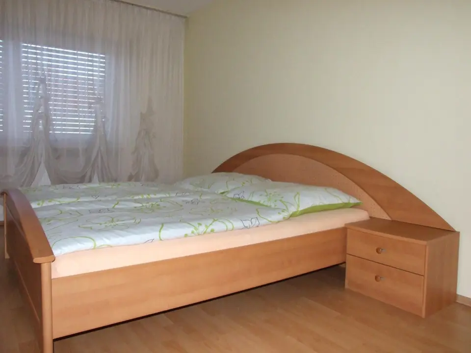 3 Zimmer Wohnung mit 75 m² in Nürnberg – Bild 2