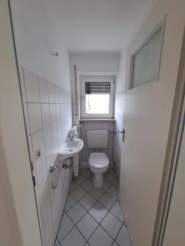 3 Zimmer Wohnung mit 93 m² in Wiesbaden – Bild 6