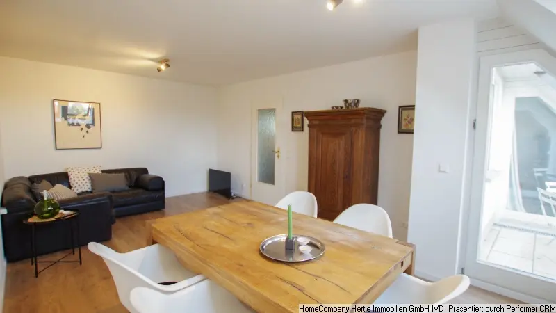 WG-Zimmer mit 58 m² in Freiburg im Breisgau – Bild 1
