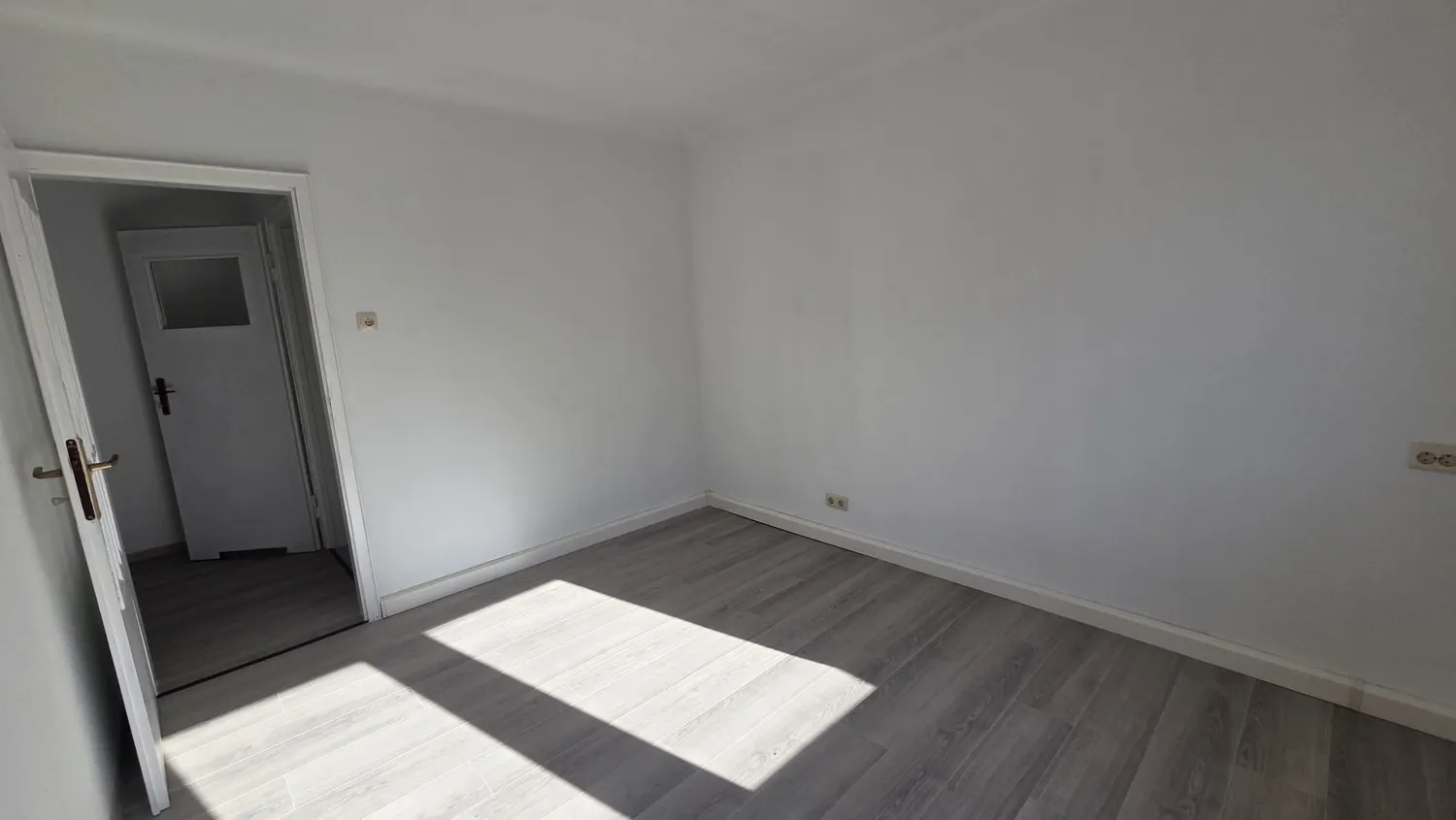 2 Zimmer Wohnung mit 50 m² in Saarbrücken – Bild 6