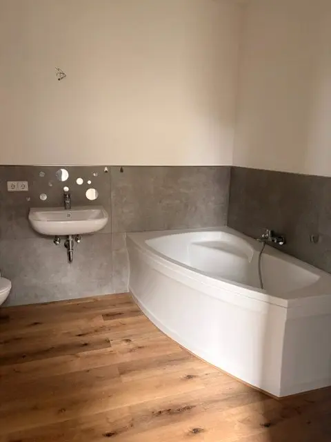 4 Zimmer Wohnung mit 100 m² in Sonneberg – Bild 5