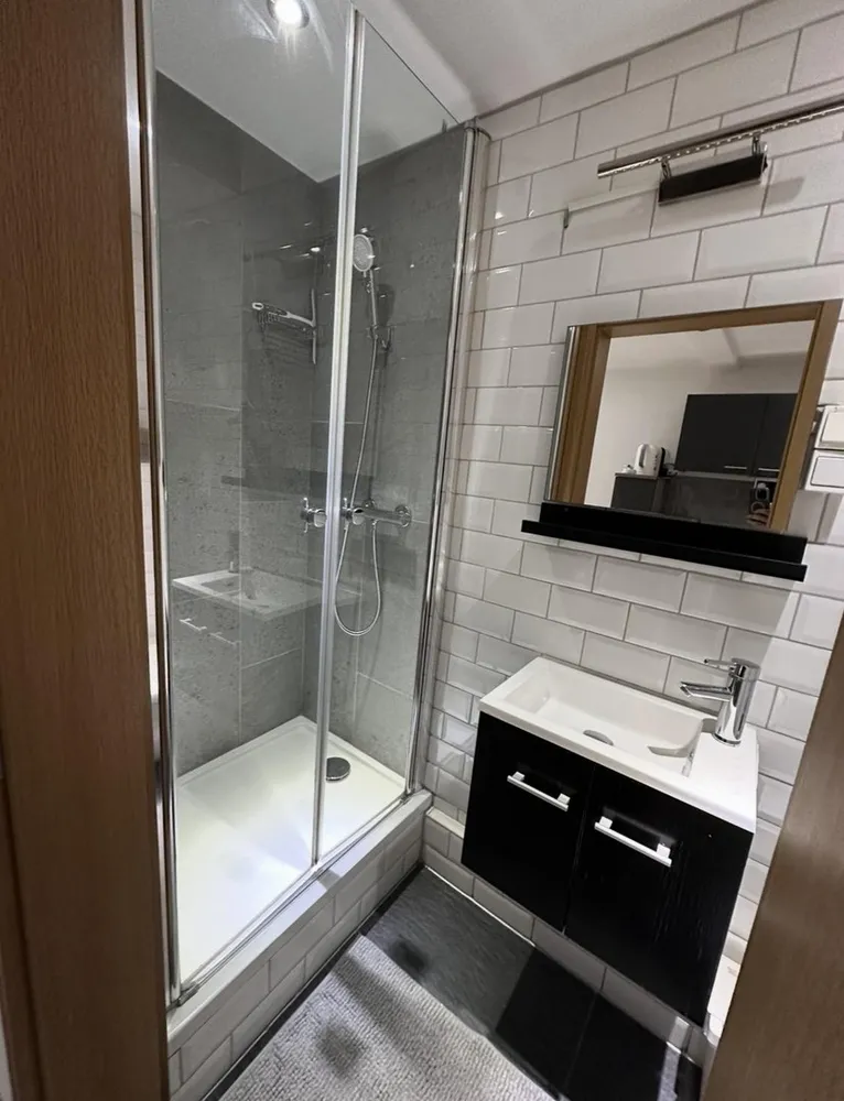 1 Zimmer Wohnung mit 30 m² in Frankfurt am Main – Bild 8