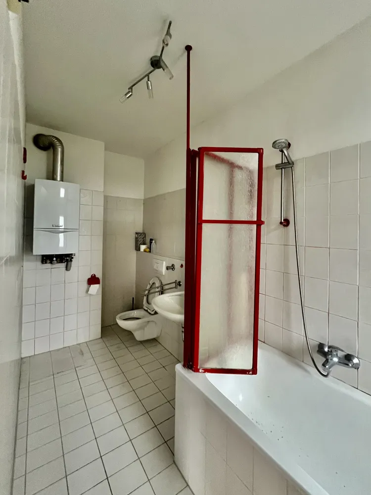 3 Zimmer Wohnung mit 78 m² in Düsseldorf – Bild 4