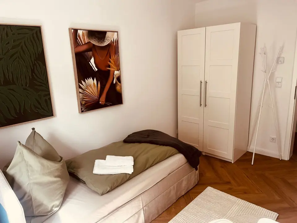 WG-Zimmer mit 11 m² in Frankfurt am Main – Bild 1