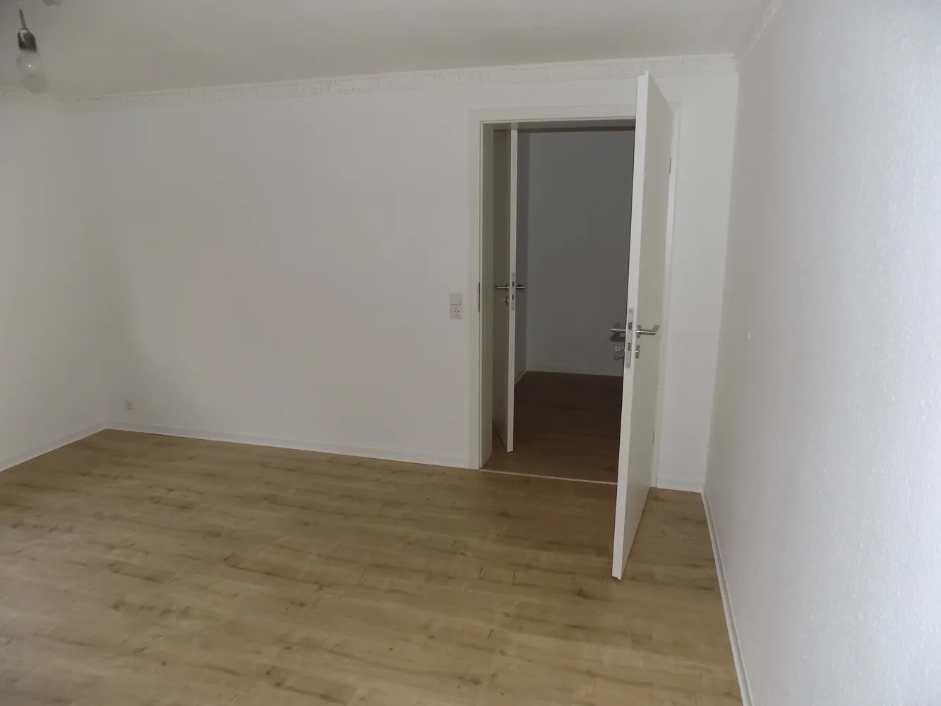 2 Zimmer Wohnung mit 82 m² in Garbsen – Bild 3