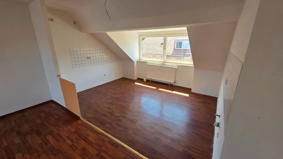 3 Zimmer Wohnung mit 66 m² in Weißenfels – Bild 3