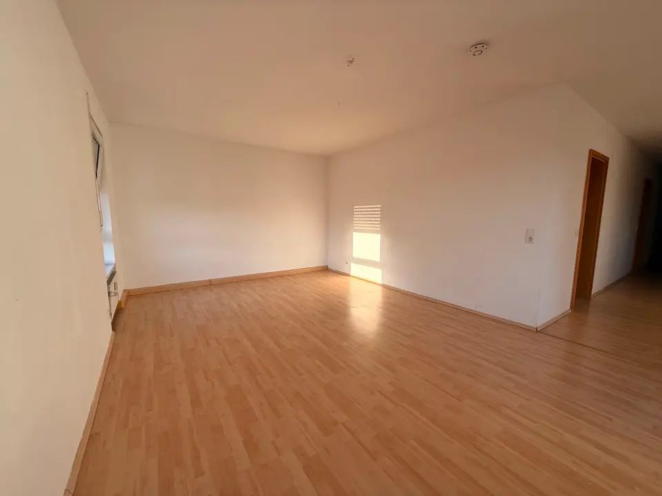 4 Zimmer Wohnung mit 111 m² in Michelstadt – Bild 1