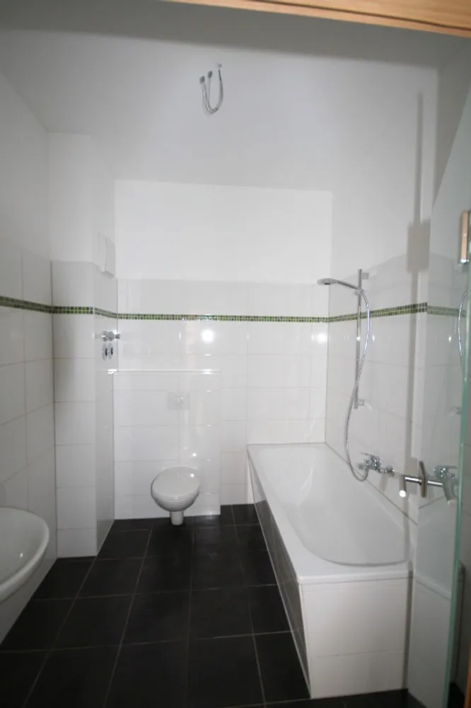 2 Zimmer Wohnung mit 56 m² in Naumburg (Saale) – Bild 5