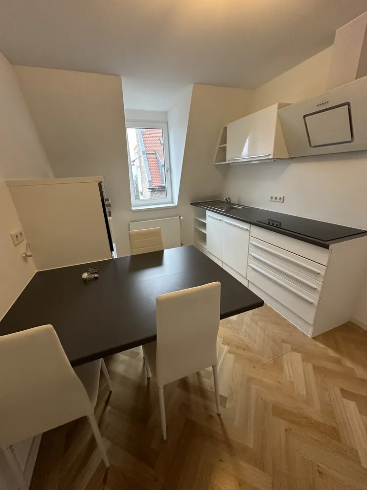2 Zimmer Wohnung mit 69 m² in Nürnberg – Bild 4