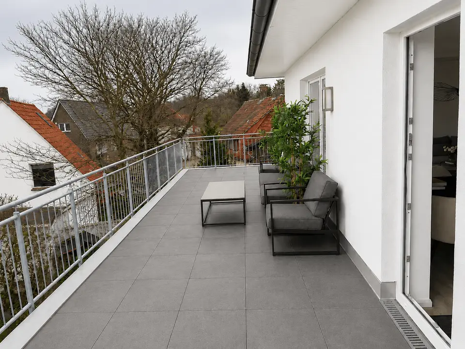 2 Zimmer Wohnung mit 121 m² in Oldenburg – Bild 3