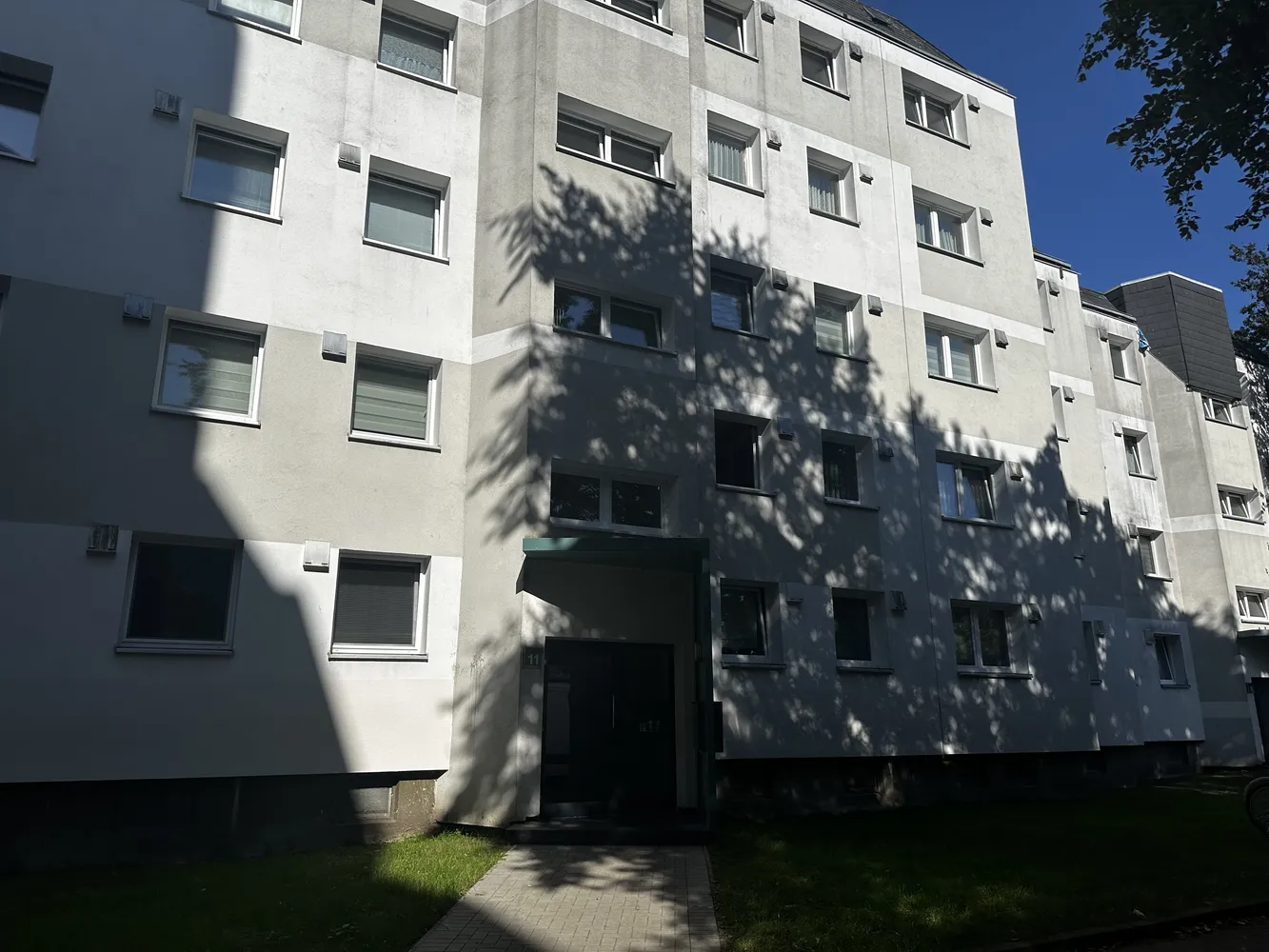 4 Zimmer Wohnung mit 93 m² in Hamburg – Bild 1
