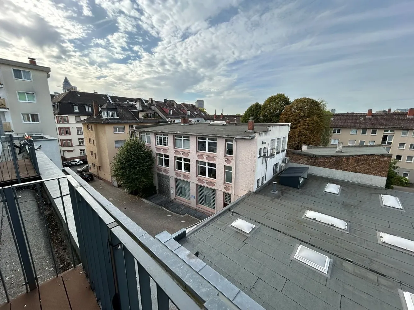 2 Zimmer Wohnung mit 42 m² in Frankfurt am Main – Bild 11