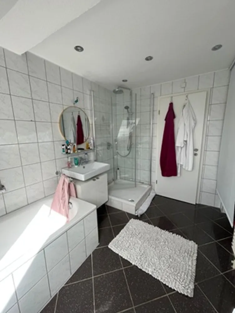 4 Zimmer Wohnung mit 81 m² in Pforzheim – Bild 2