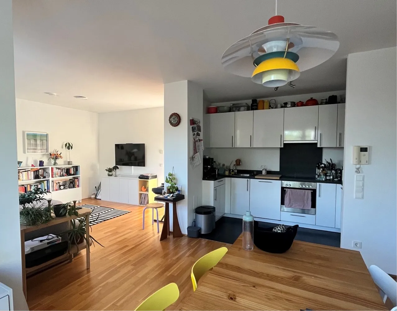 2 Zimmer Wohnung mit 65 m² in Hamburg – Bild 2