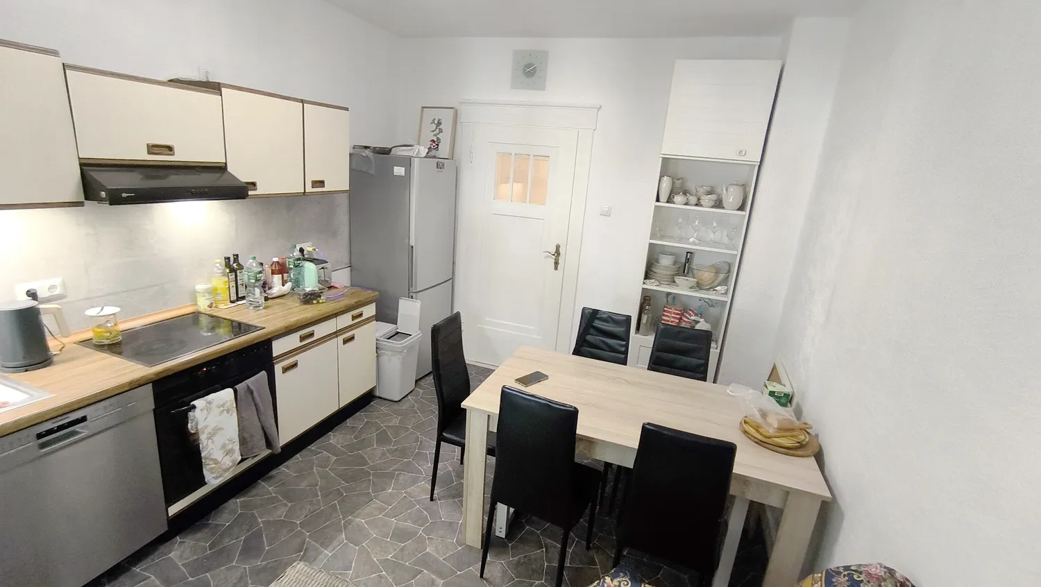 3 Zimmer Wohnung mit 75 m² in Düsseldorf – Bild 1