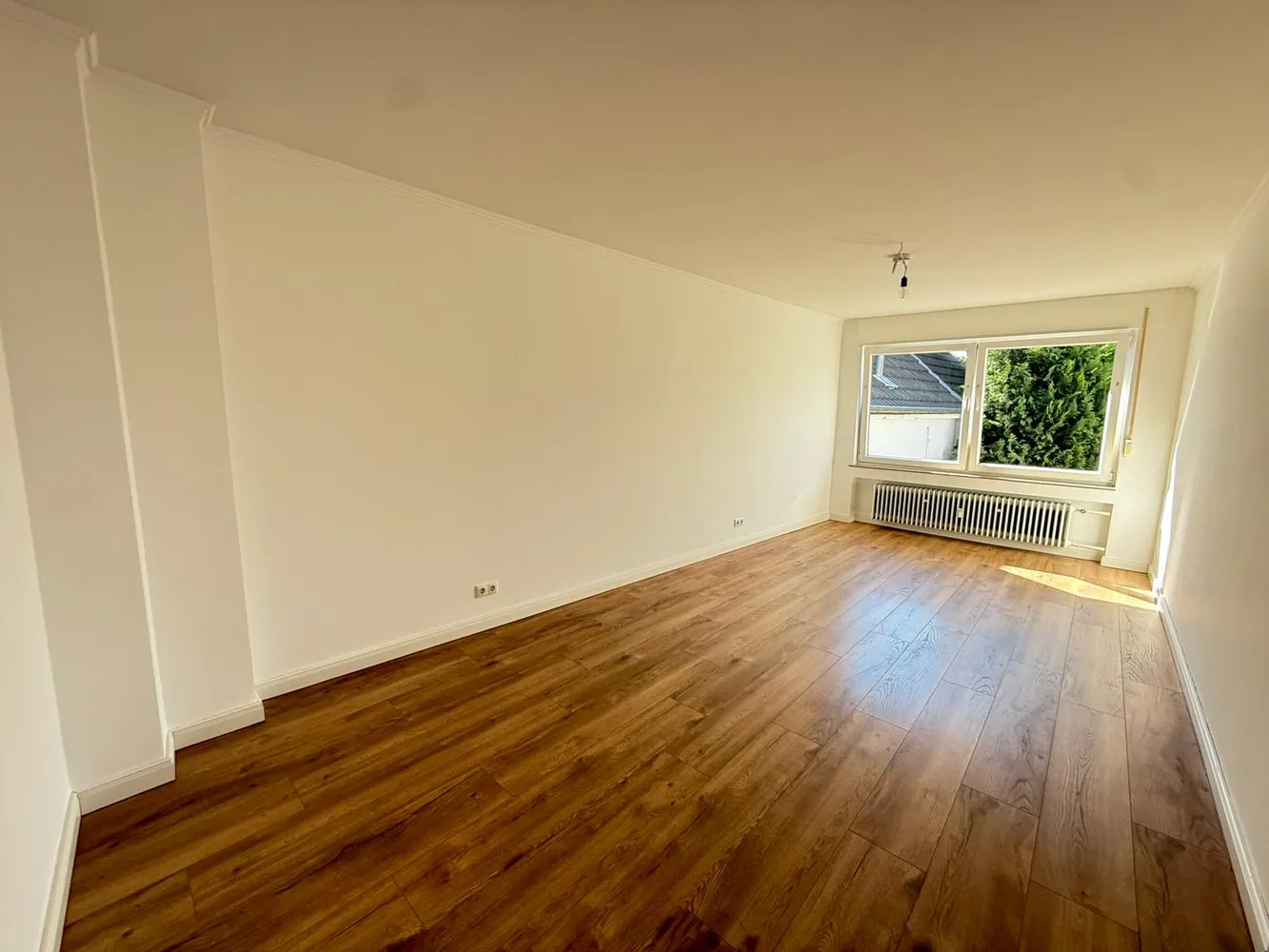 2 Zimmer Wohnung mit 82 m² in Köln – Bild 4