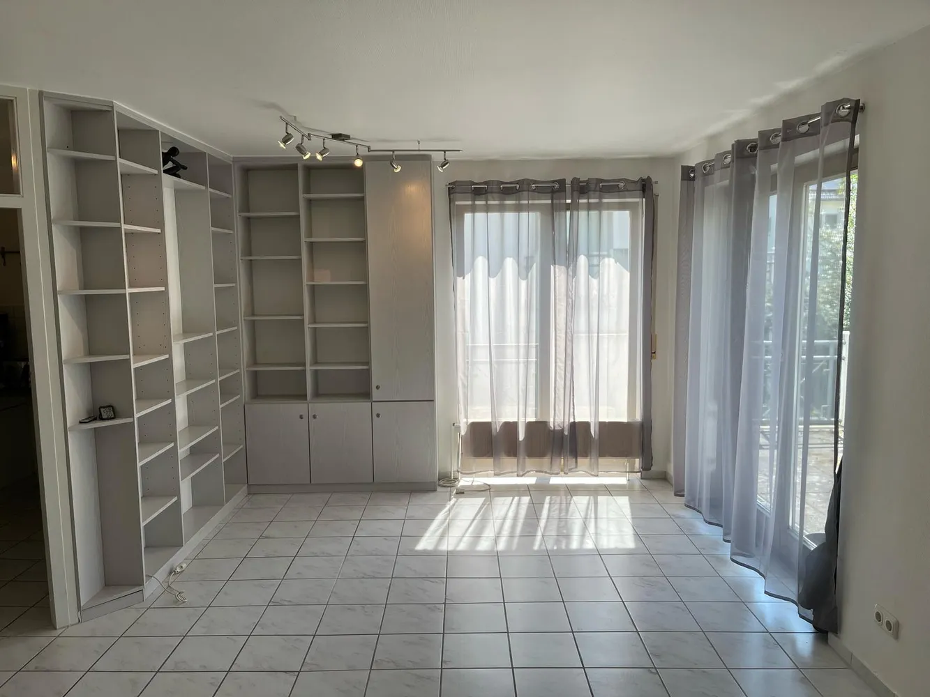 2 Zimmer Wohnung mit 67 m² in Wiesbaden – Bild 5