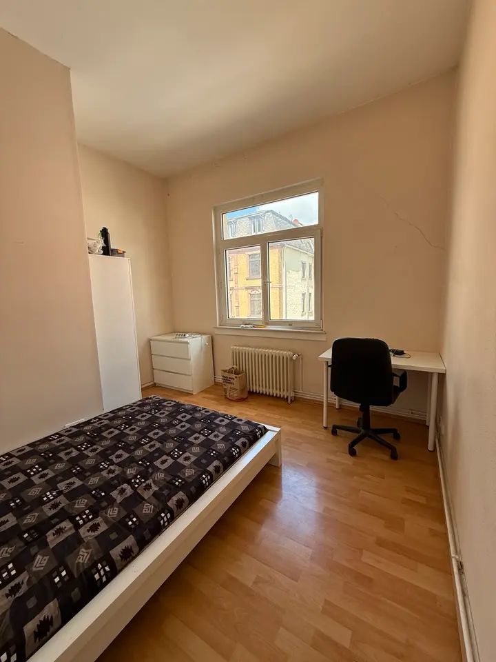 2 room apartment with 13 m² in Frankfurt am Main – Photo 1