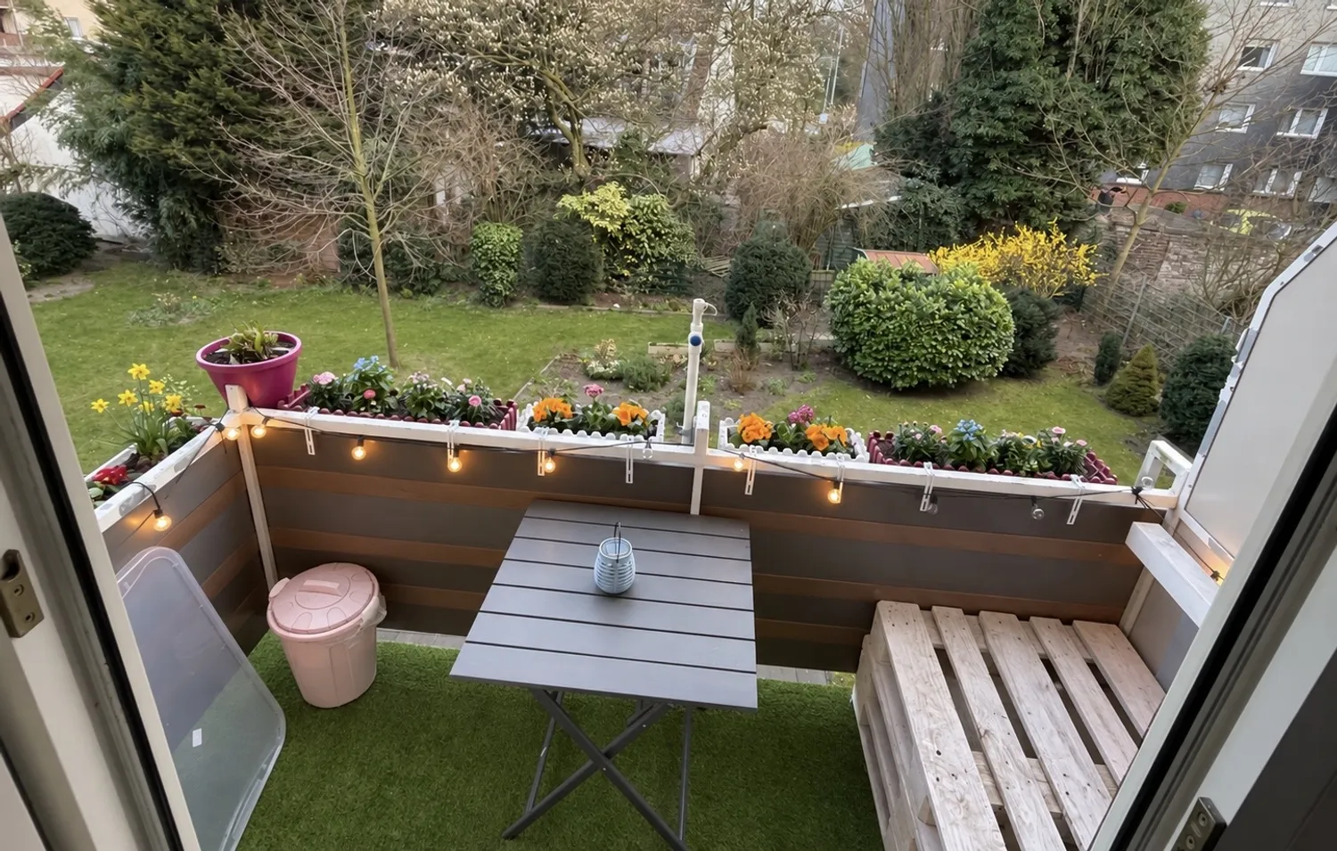4 Zimmer Wohnung mit 65 m² in Duisburg – Bild 1