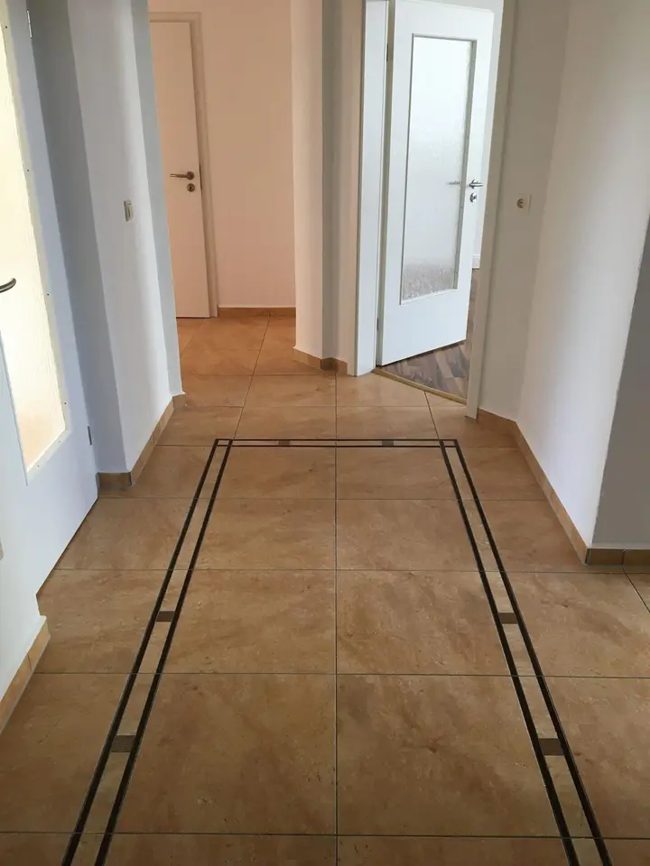 4 Zimmer Wohnung mit 100 m² in Cottbus – Bild 3