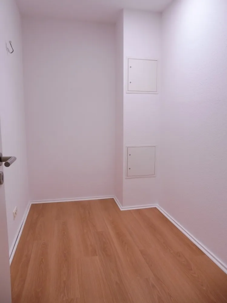 2 Zimmer Wohnung mit 76 m² in Berlin – Bild 3