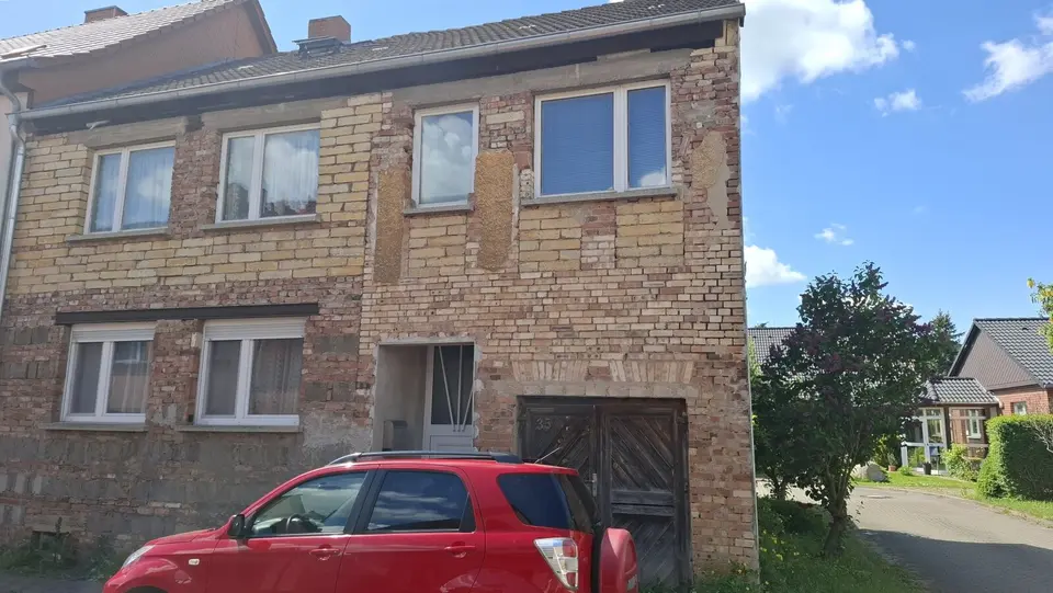 4 Zimmer Haus mit 140 m² in Köthen – Bild 2