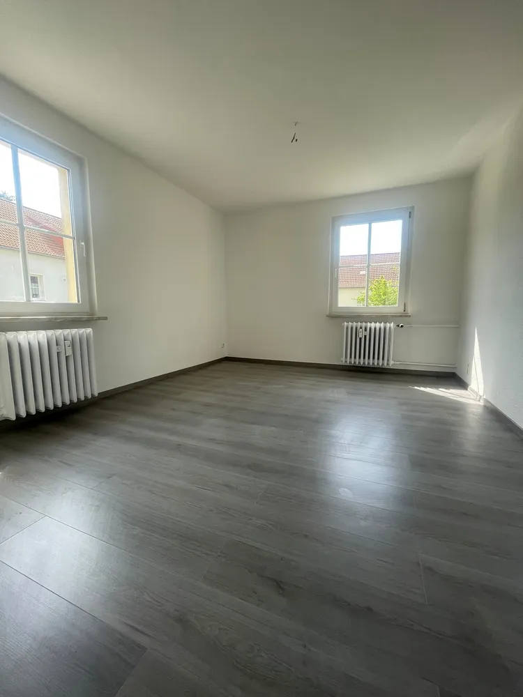 5 Zimmer Wohnung mit 75 m² in Saalfeld/Saale – Bild 3